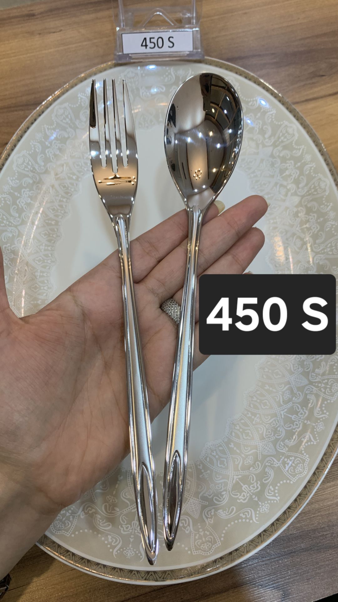 سرویس قاشق چنگال اس جی 143 پارچه 30 نفره مدل ۴۵۰s